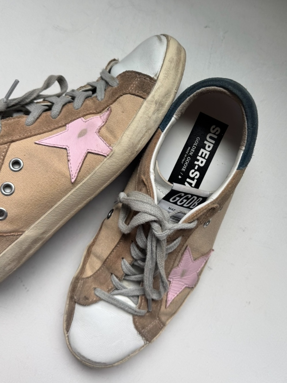 Golden Goose Super Star Sneakers - Picture 4 of 16